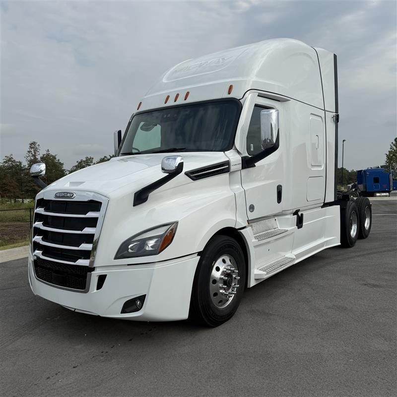 2022 Freightliner Cascadia