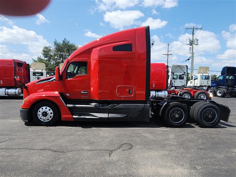 2023 Kenworth T680