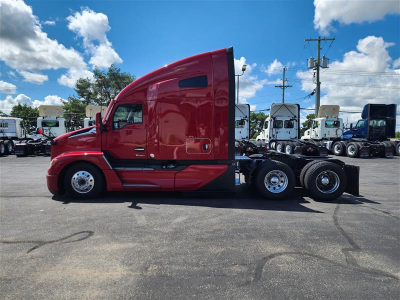 2023 Kenworth T680