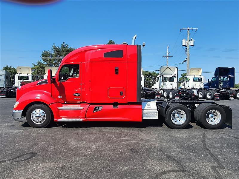 2022 Kenworth T680