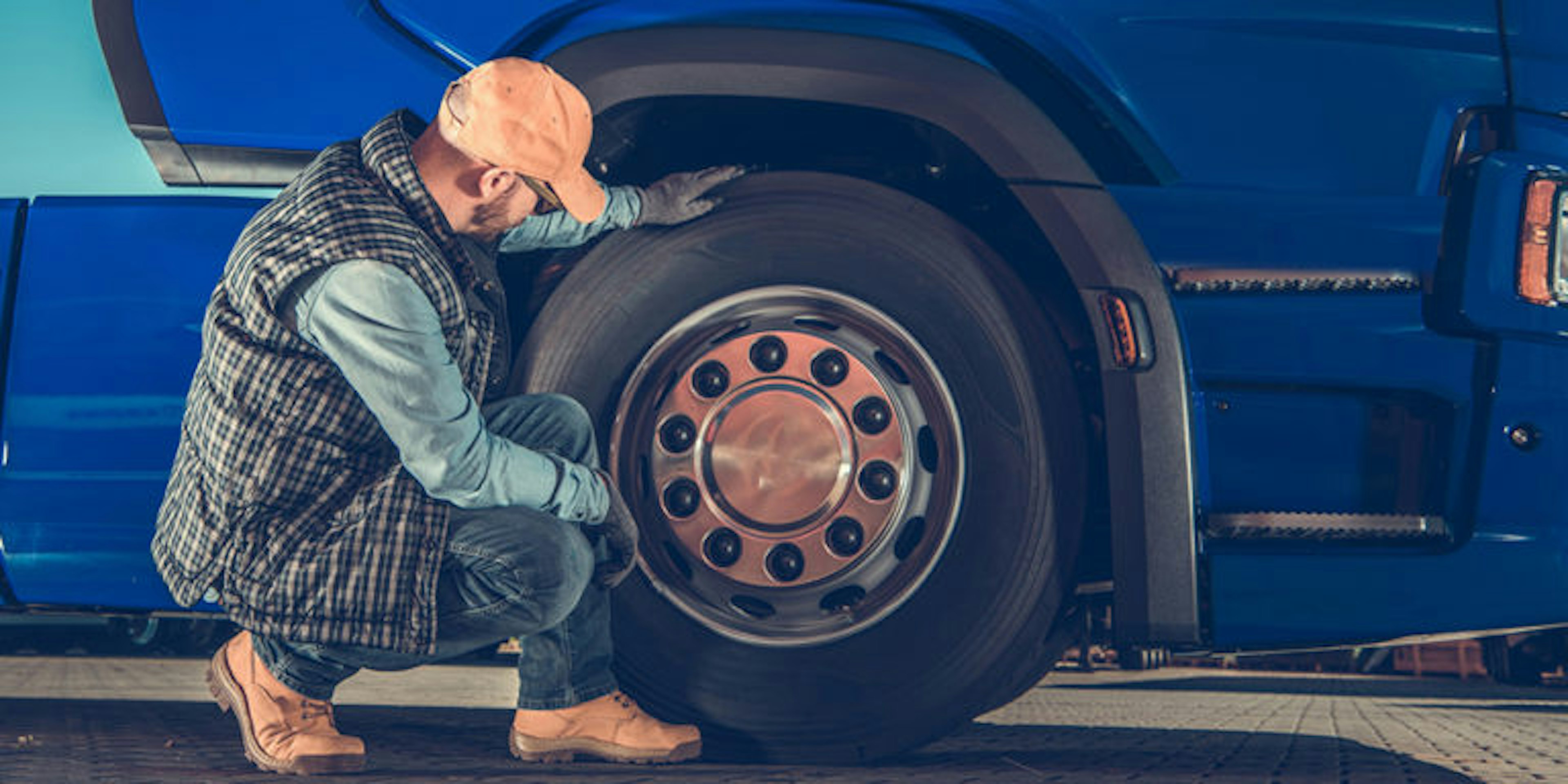 Controlling Tire Costs Cover Image