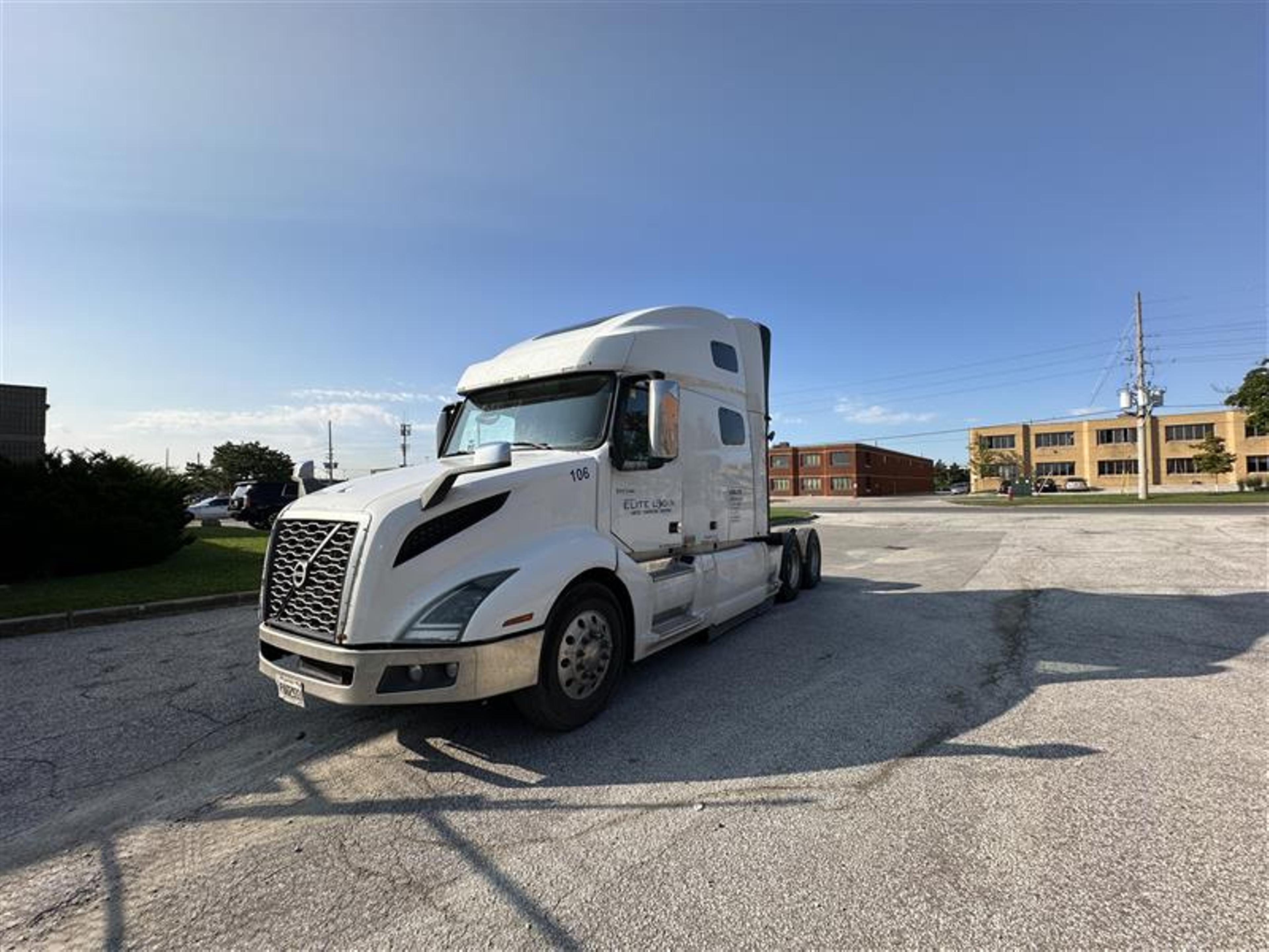 2019 Volvo VNL 760