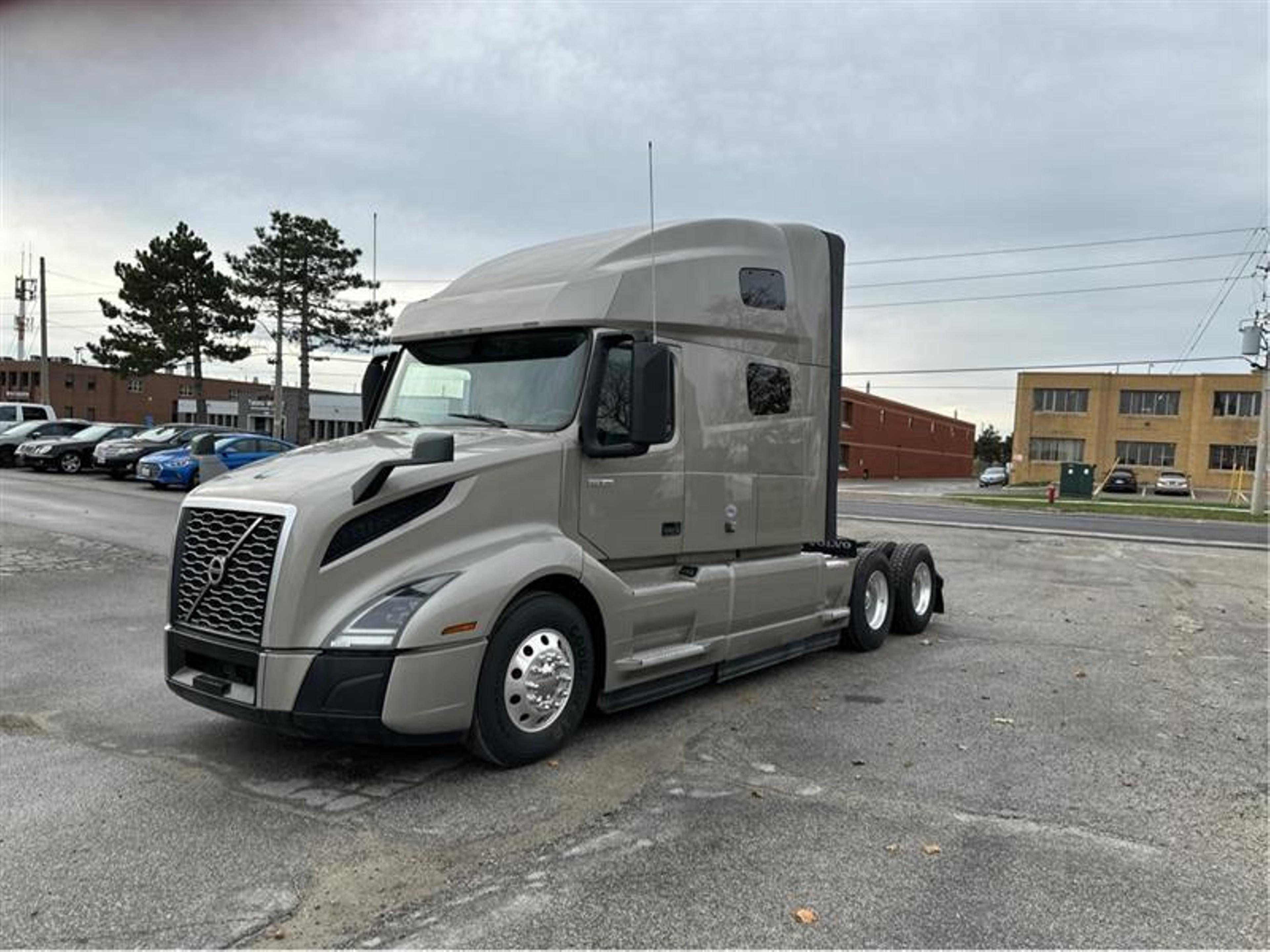 2021 Volvo VNL 760