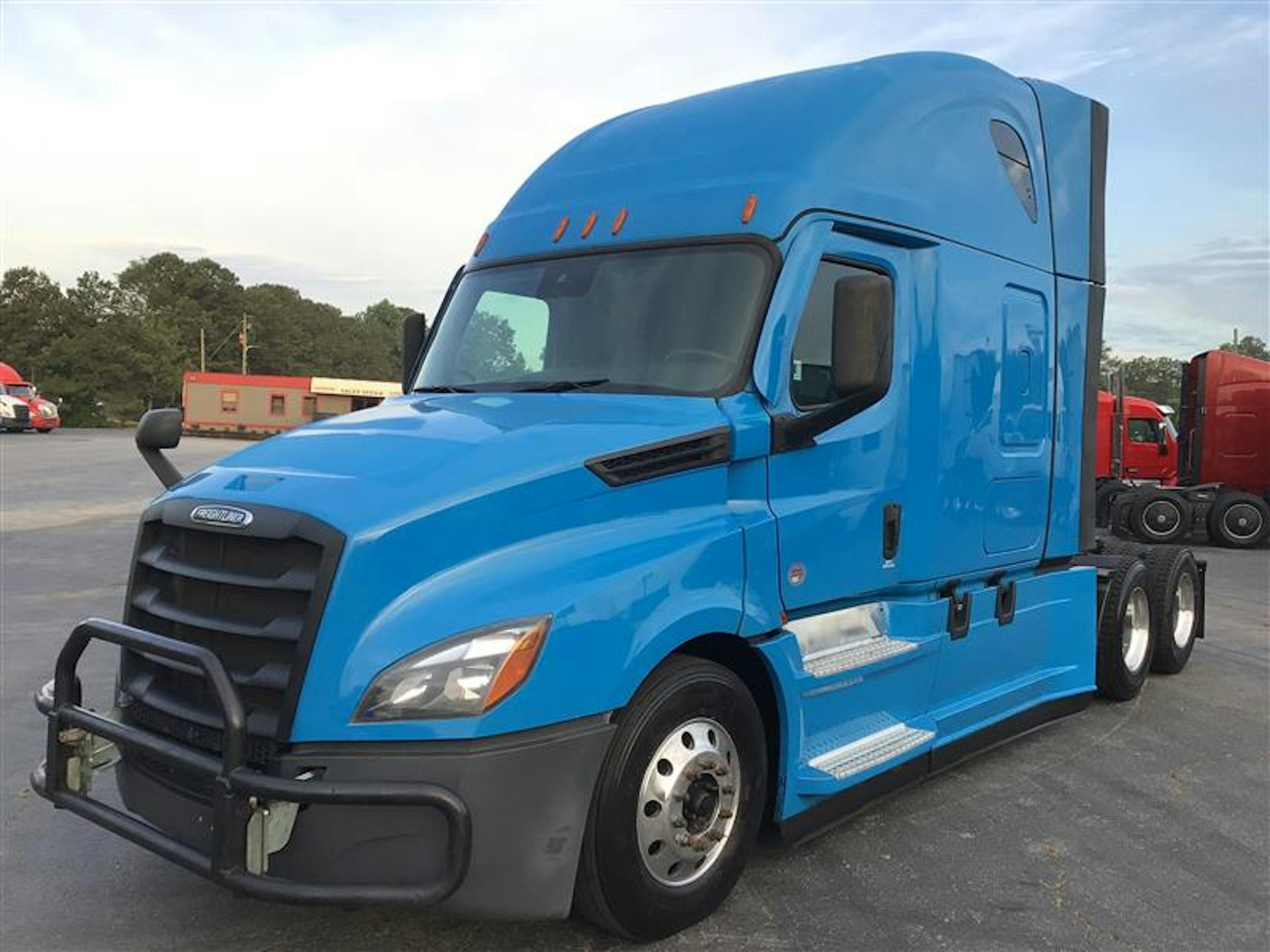 2021 Freightliner Cascadia