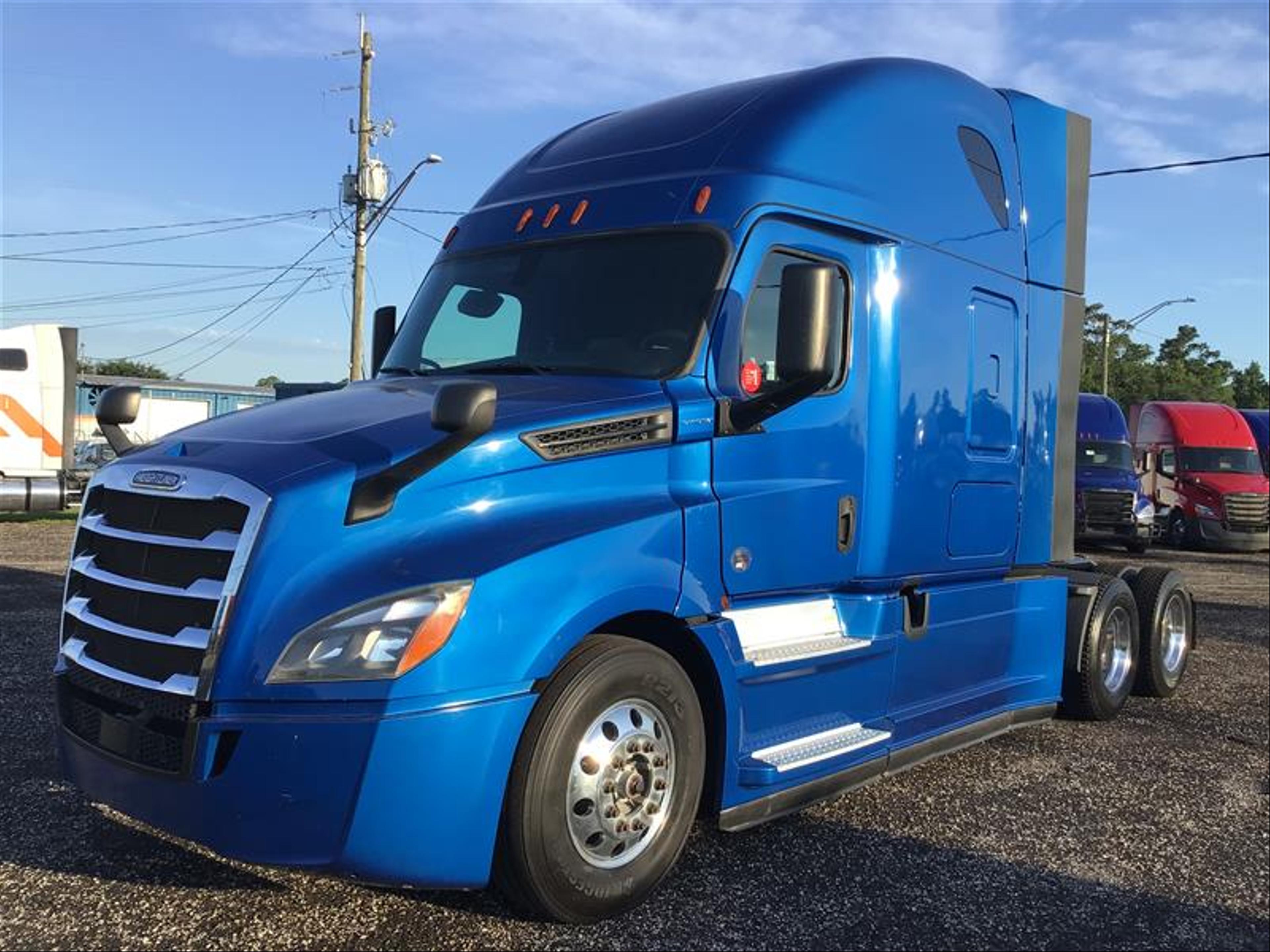 2020 Freightliner Cascadia