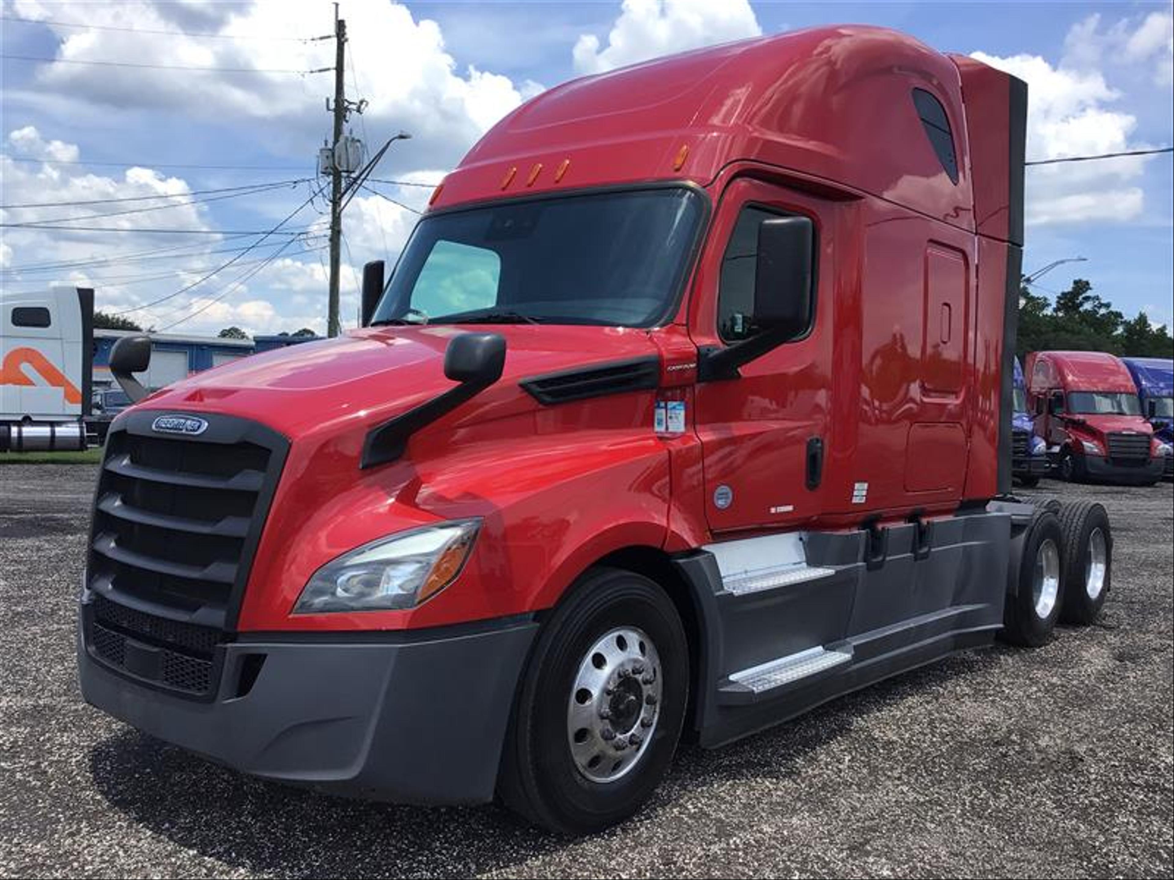 2020 Freightliner Cascadia