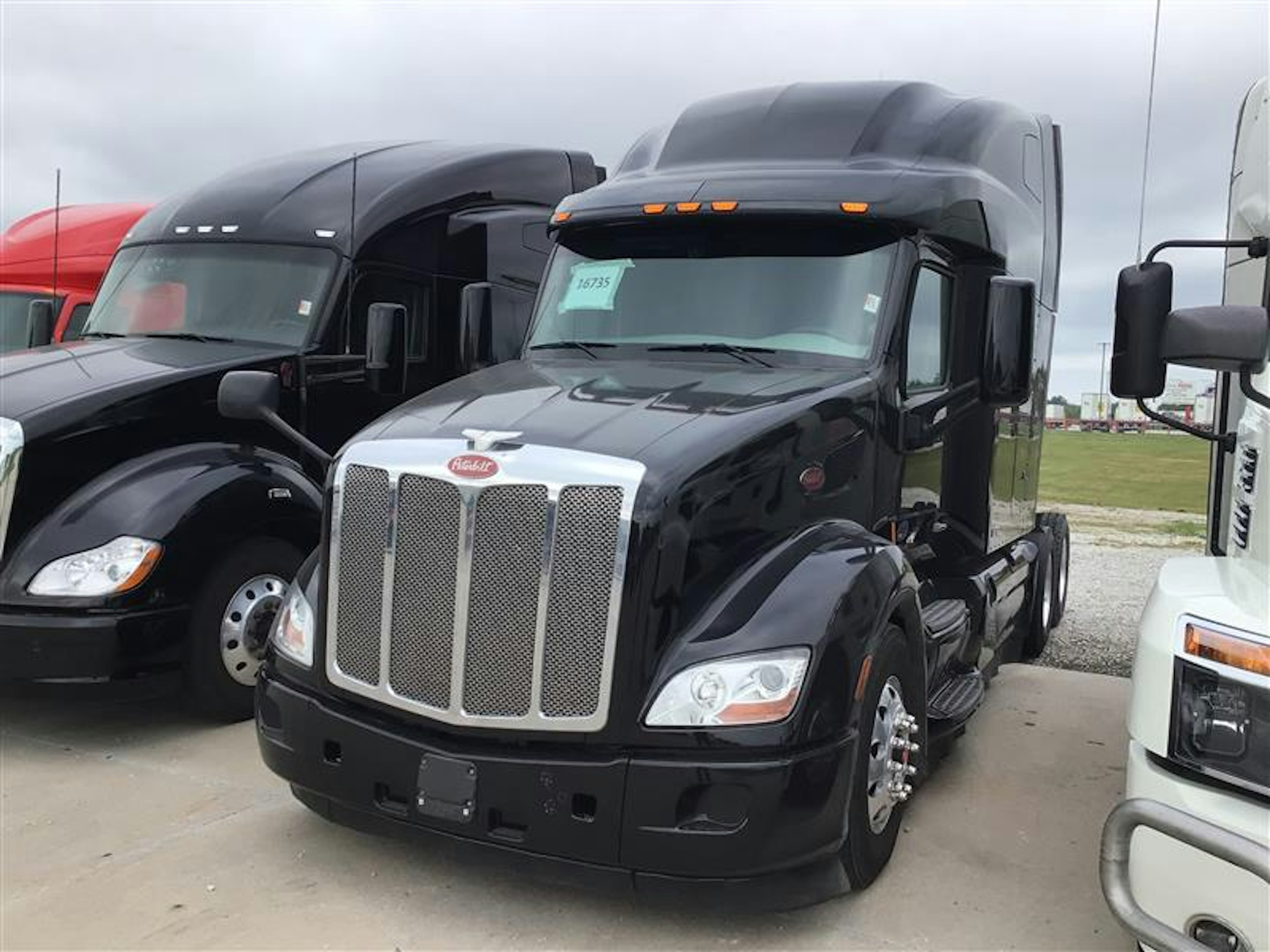 2021 Peterbilt 579