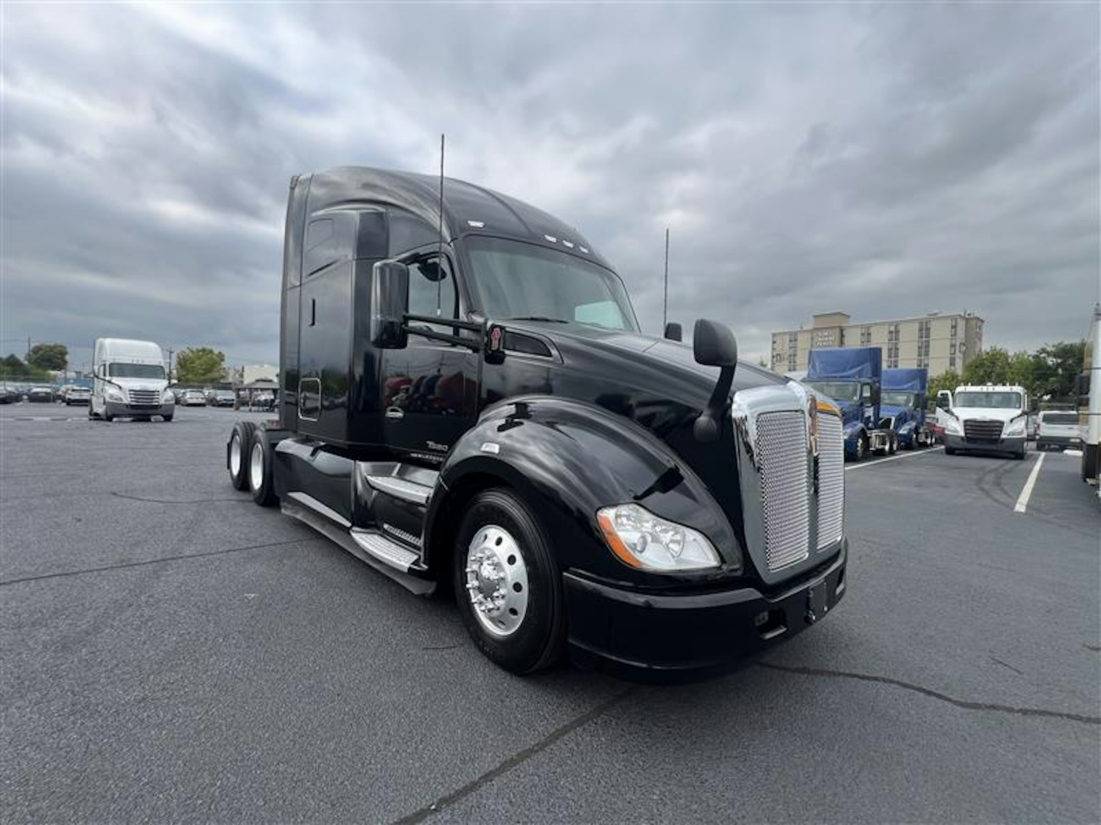 2021 Kenworth T680