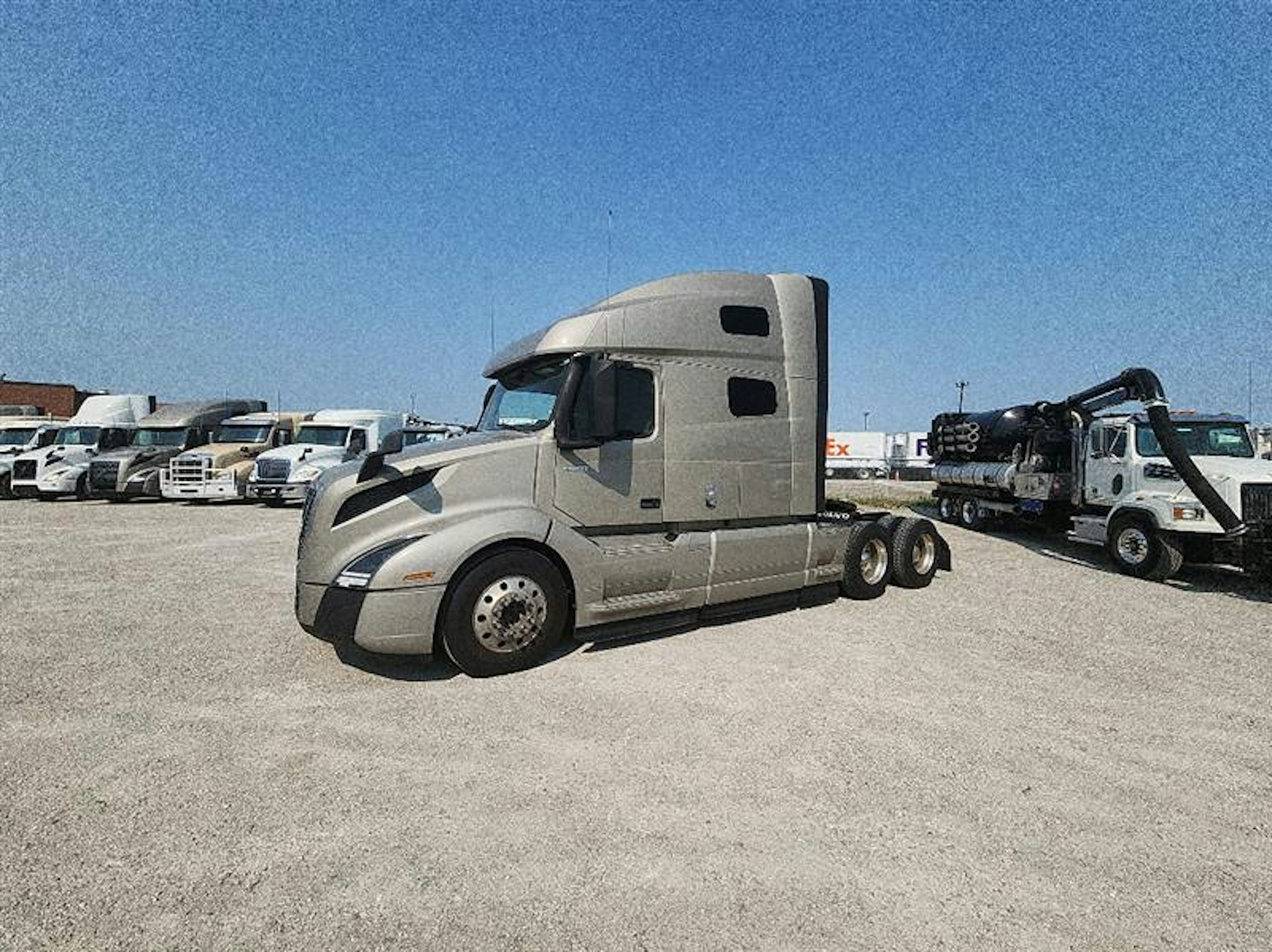 2021 Volvo VNL 760