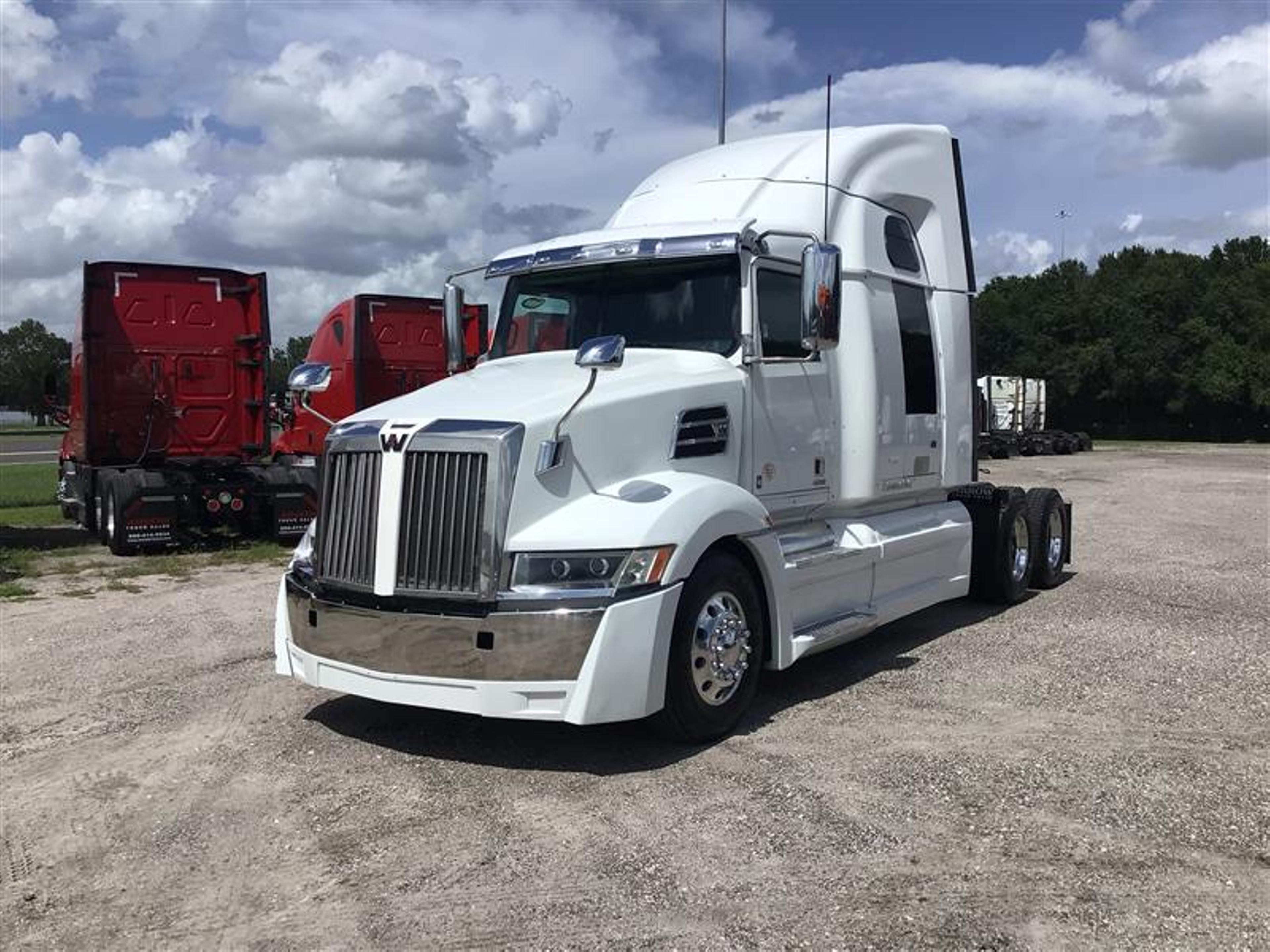 2020 Western Star 5700XE