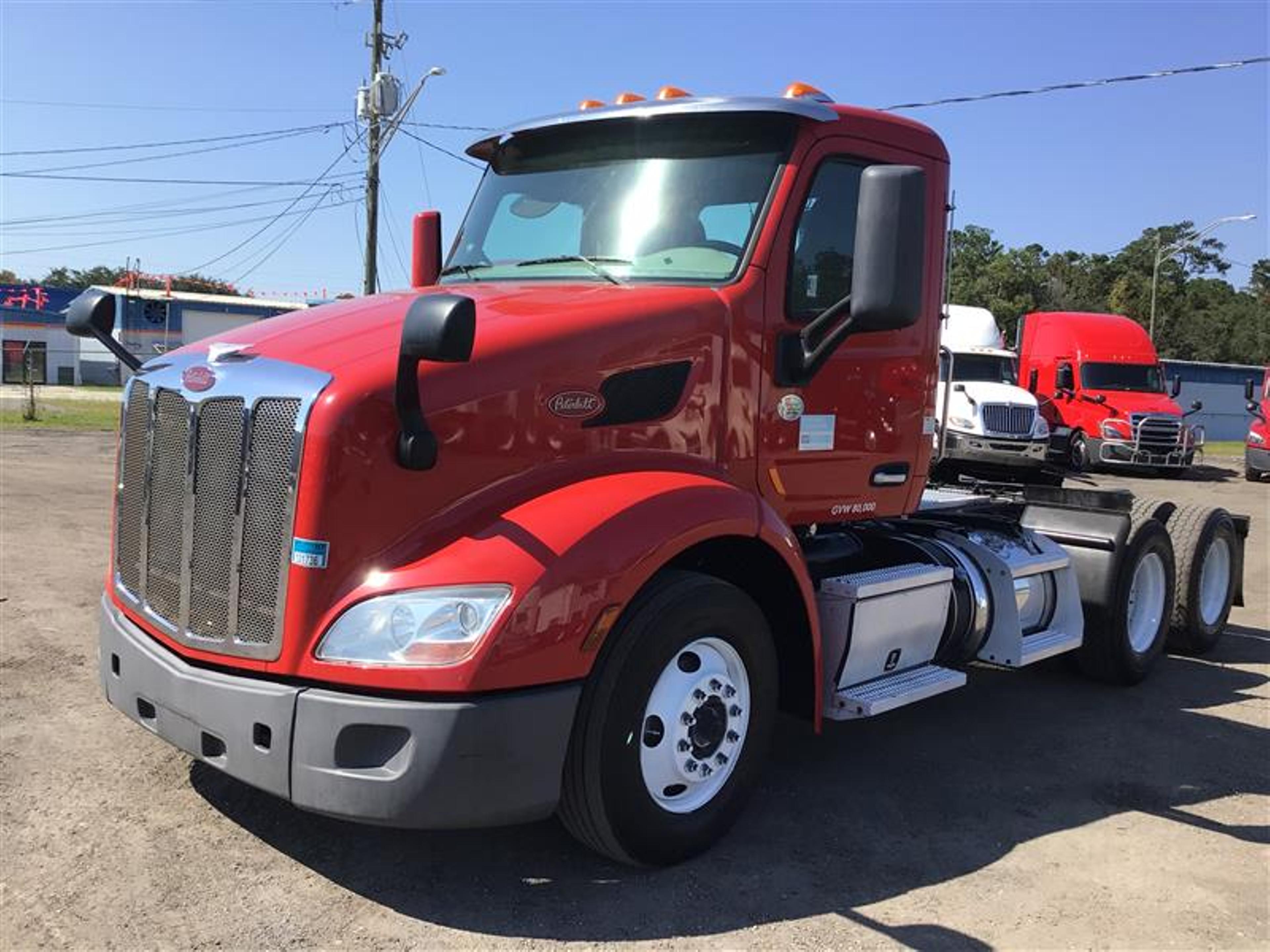 2021 Peterbilt 579