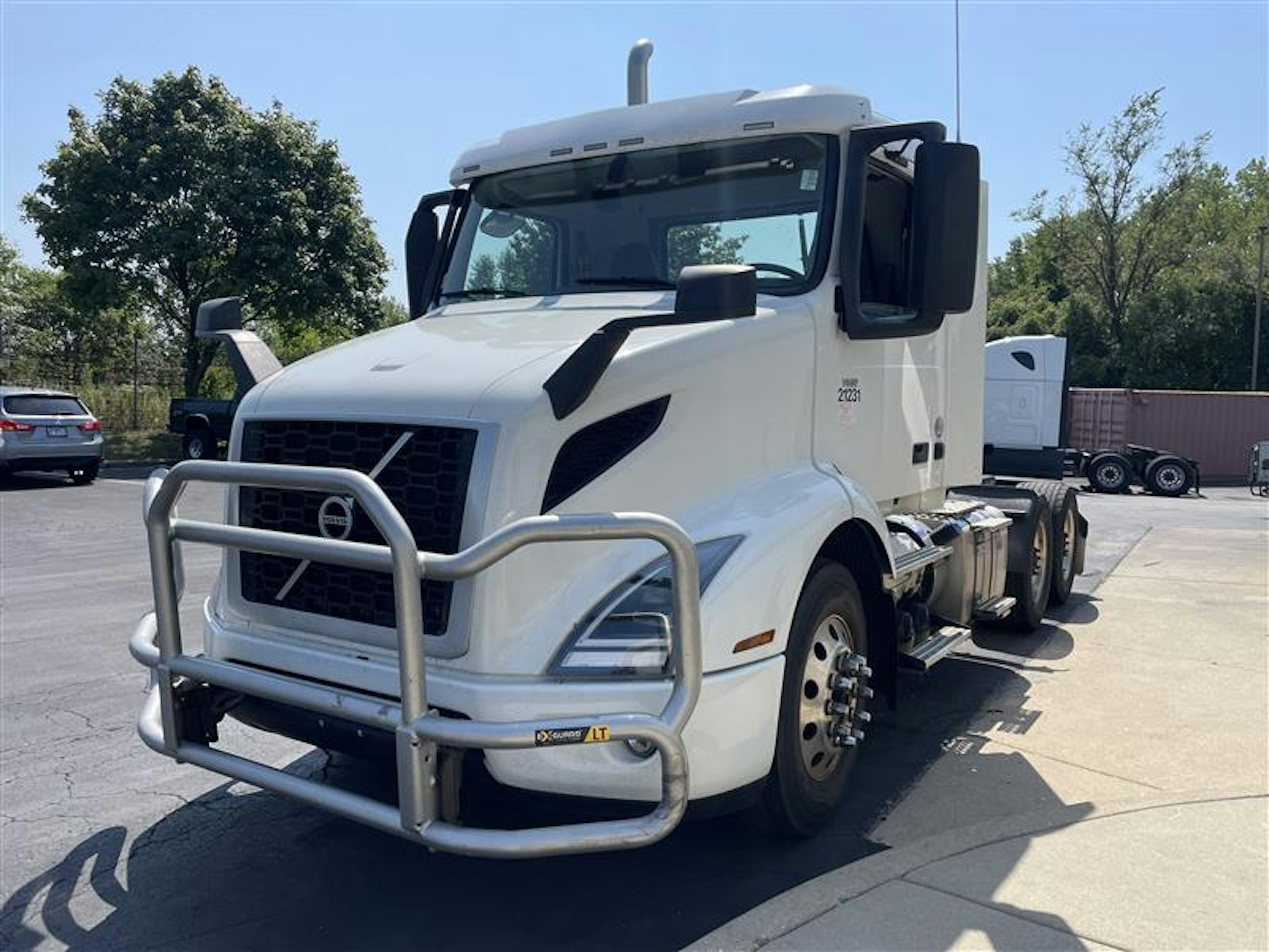 2022 Volvo VOLVO VNR64T DAY CAB