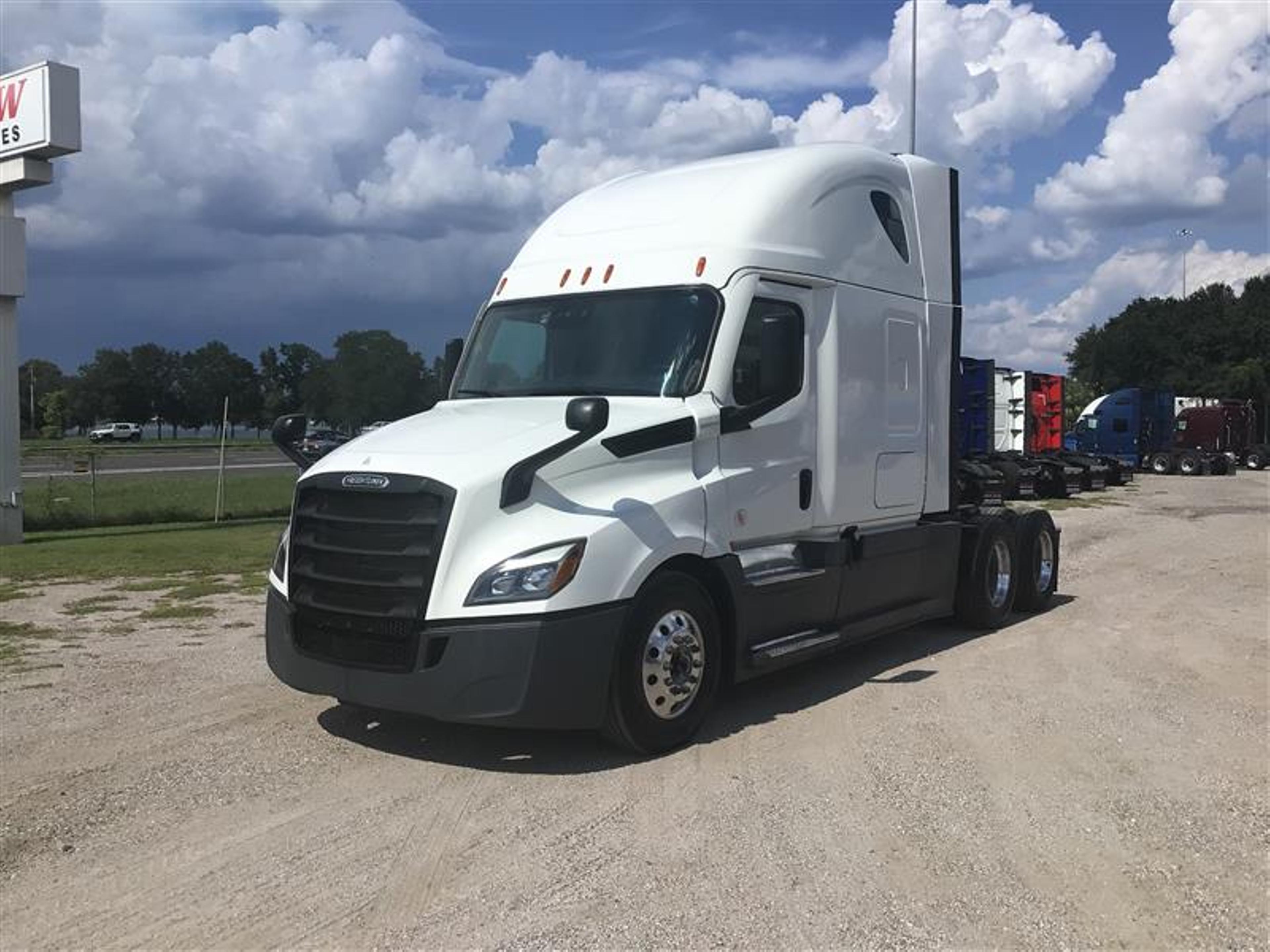 2021 Freightliner Cascadia