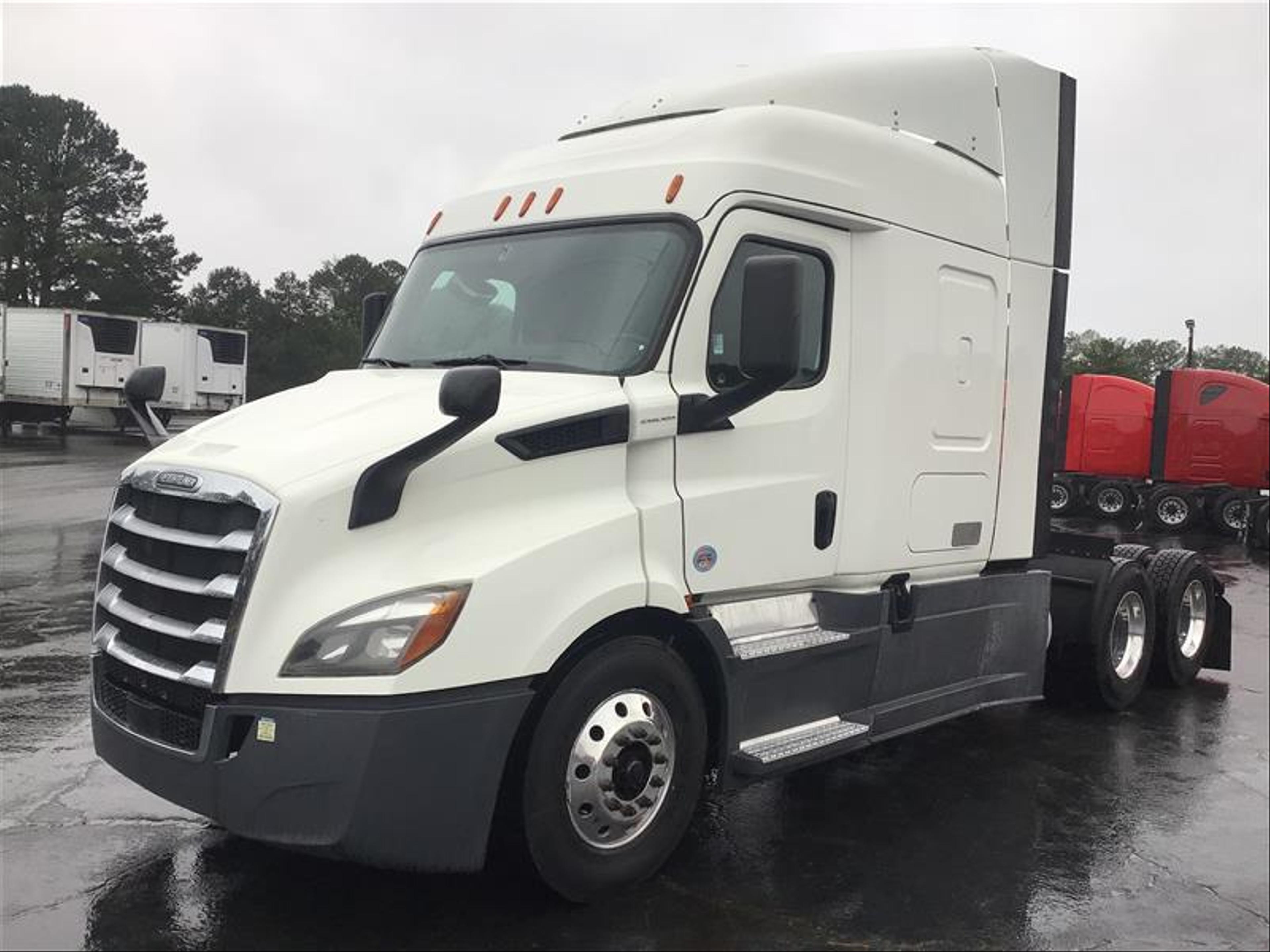 2020 Freightliner Cascadia