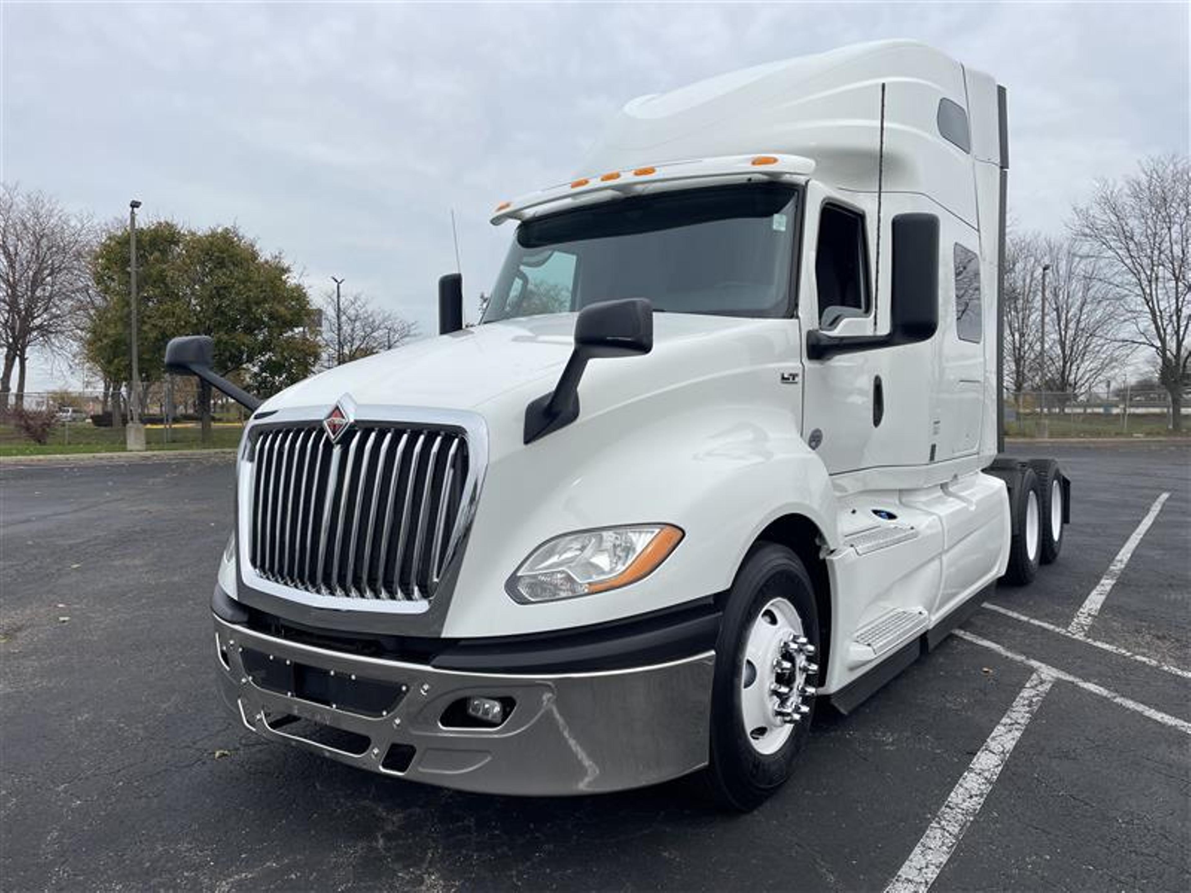 2019 International LT625