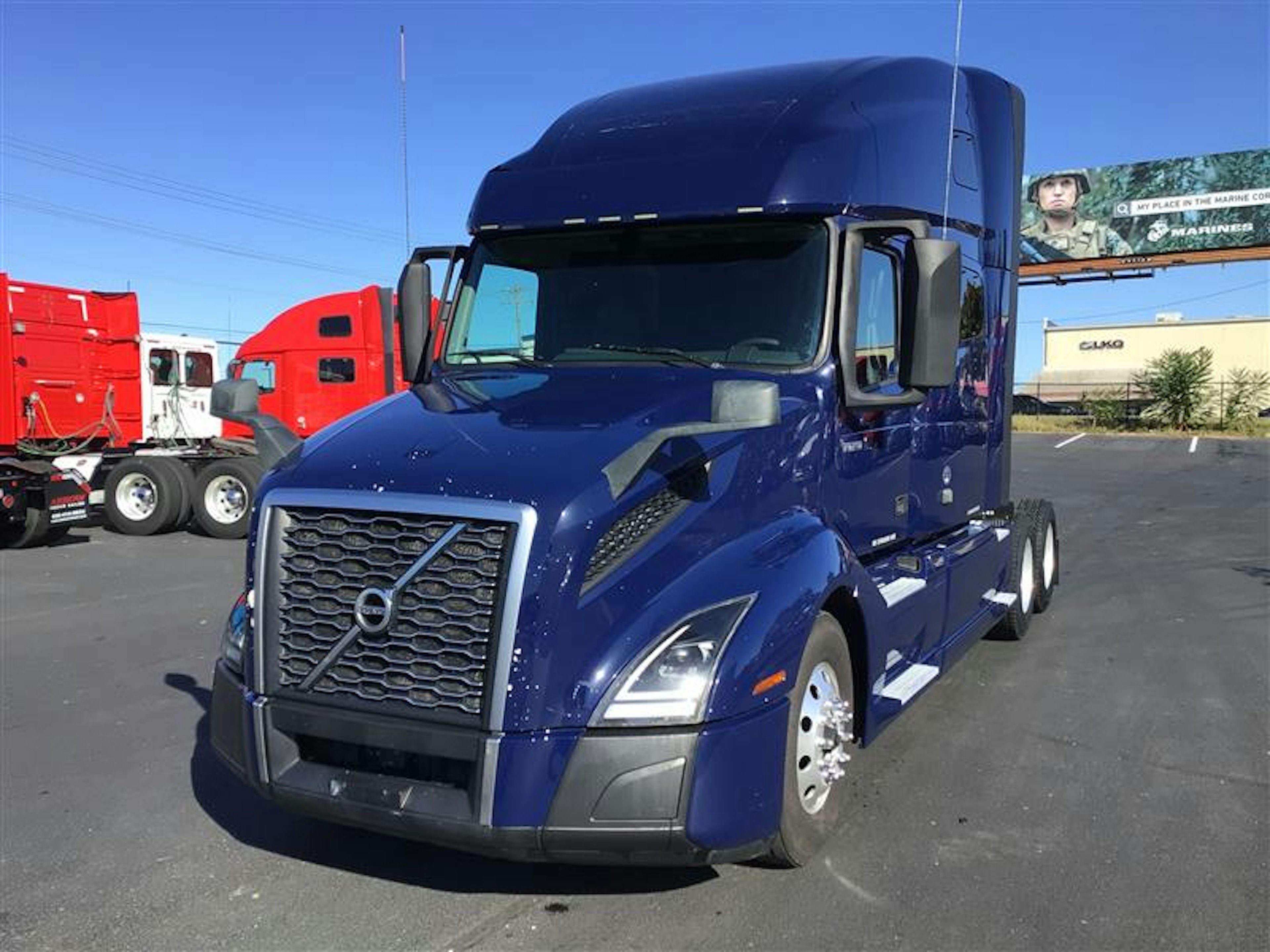 2021 Volvo VNL 760