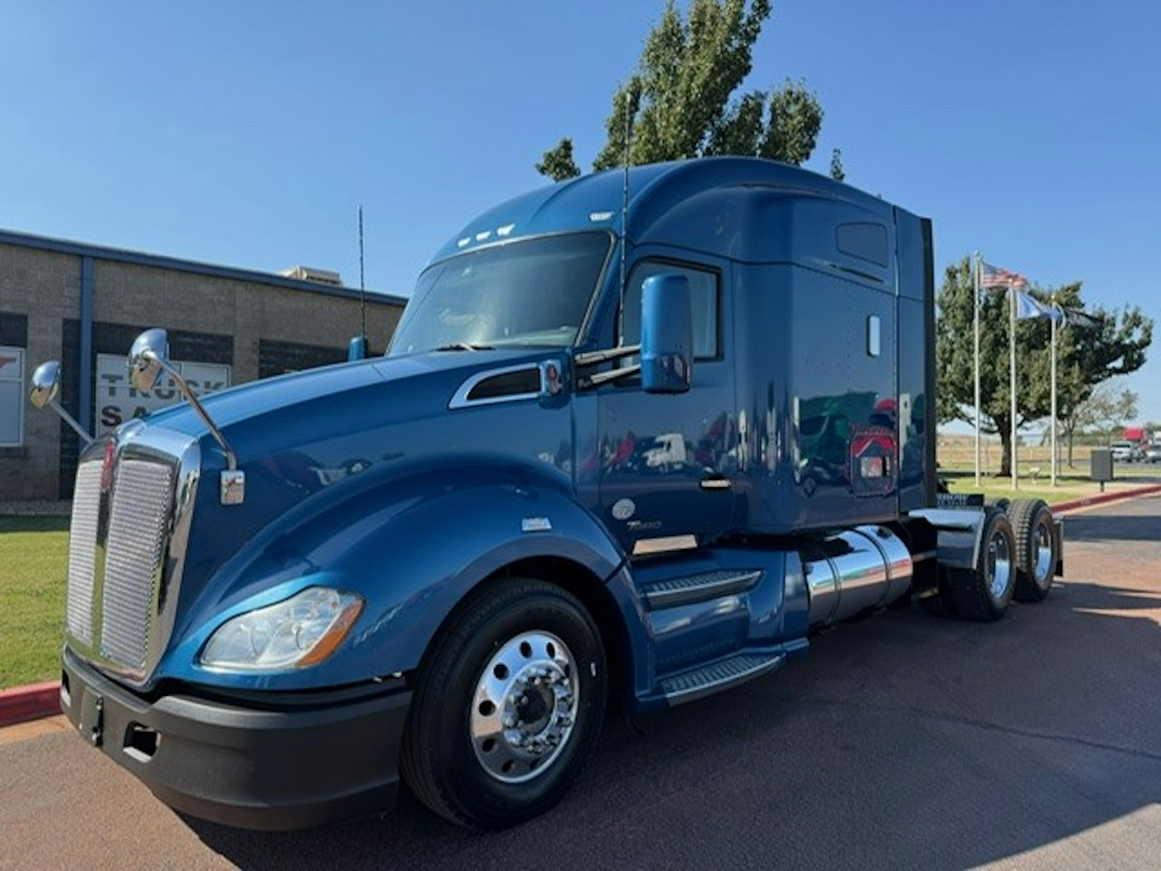 2021 Kenworth T680