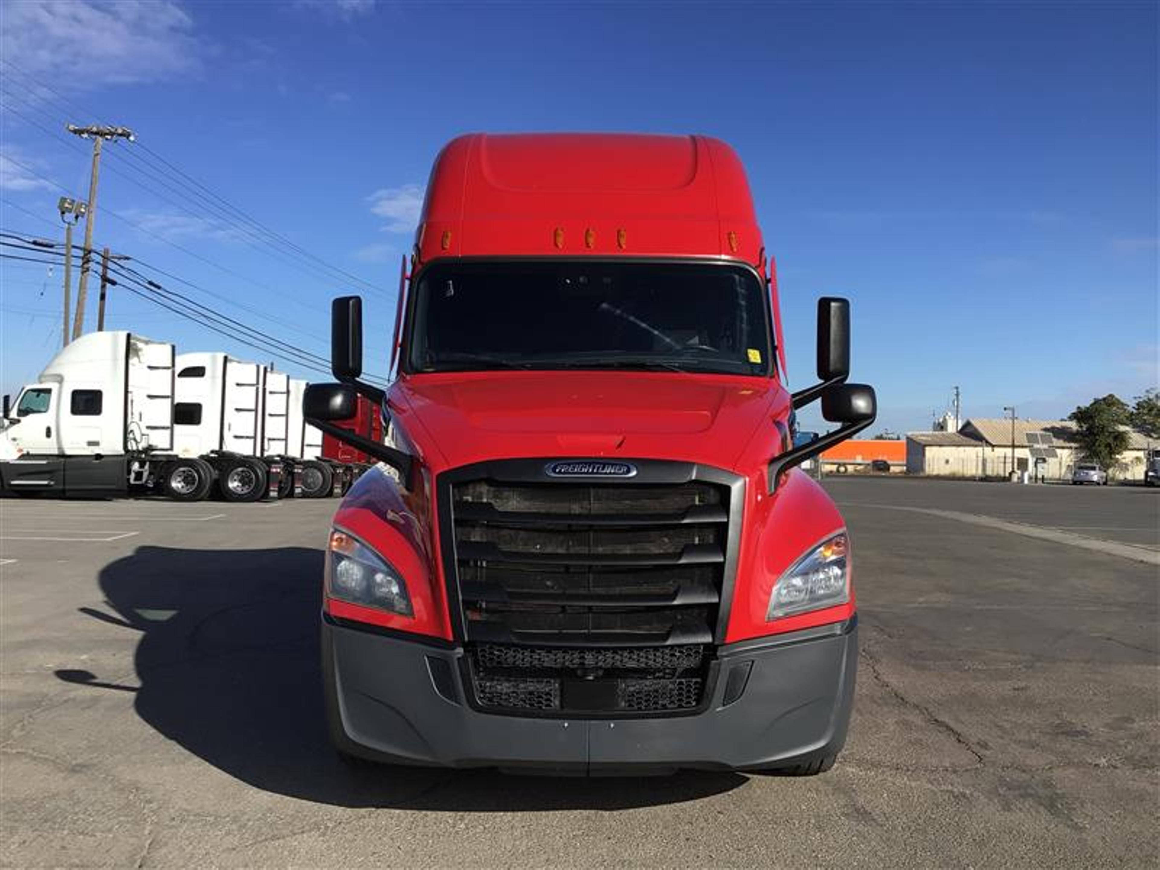 2022 Freightliner Cascadia