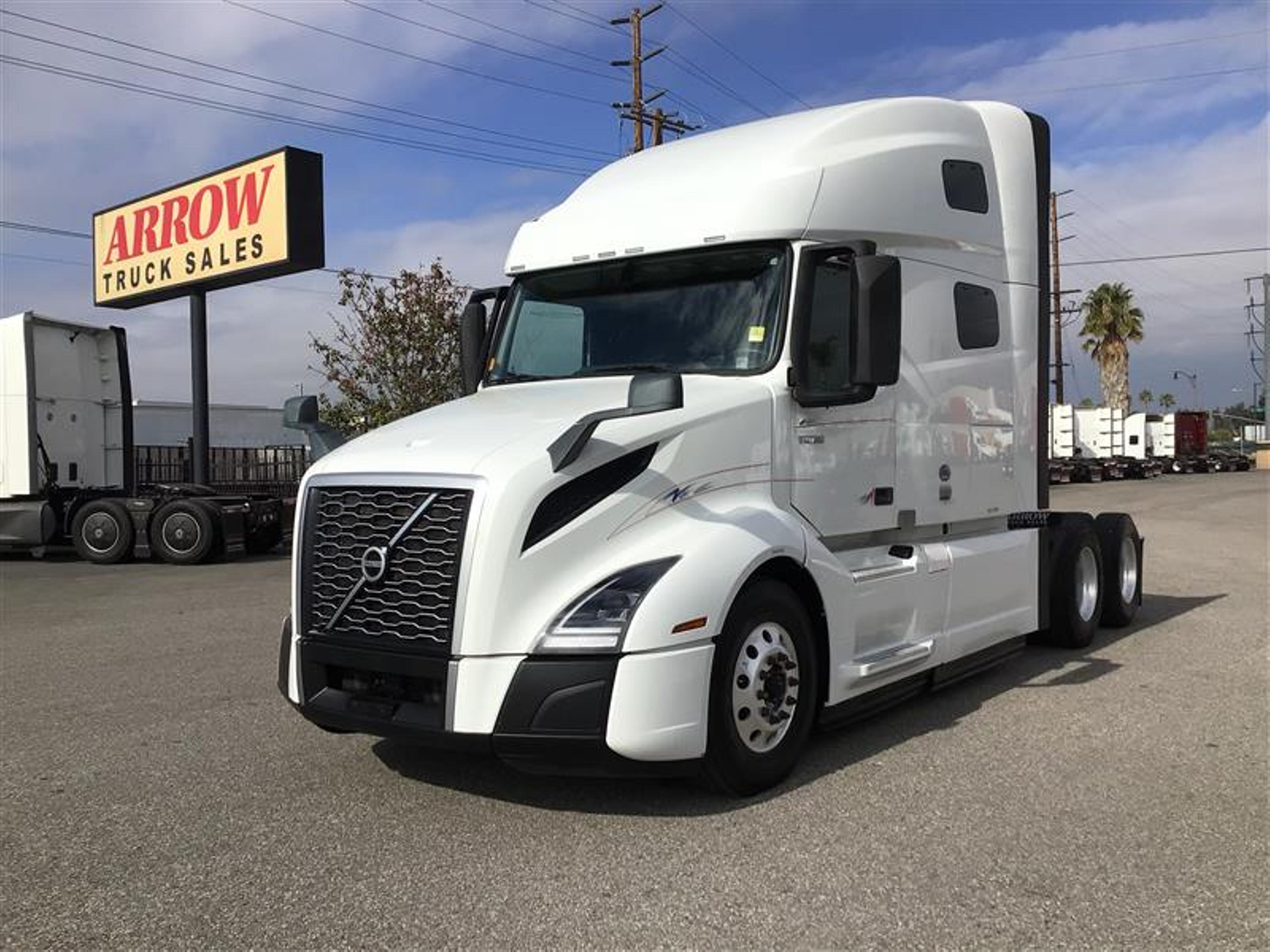 2021 Volvo VNL 760