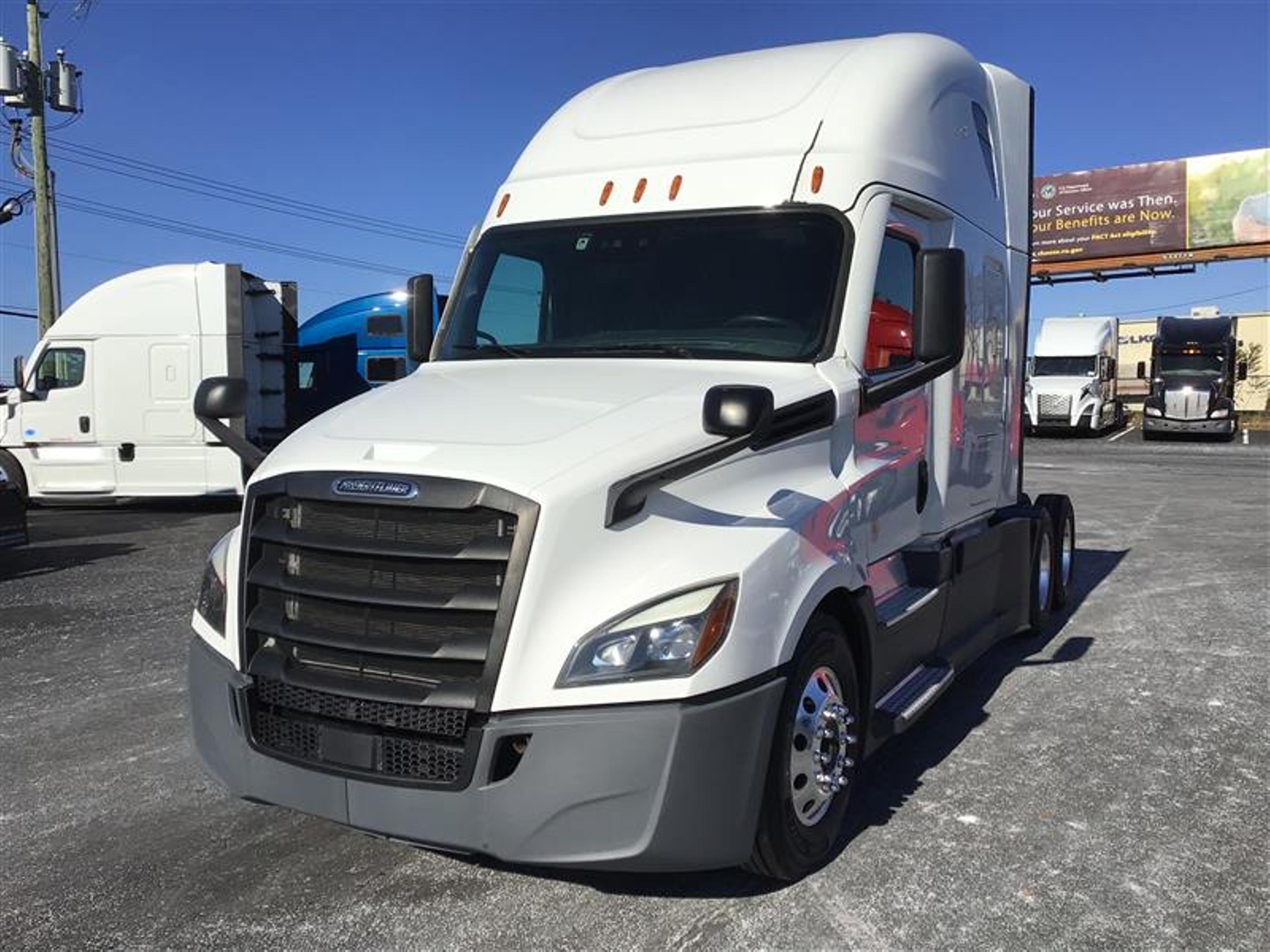 2021 Freightliner Cascadia