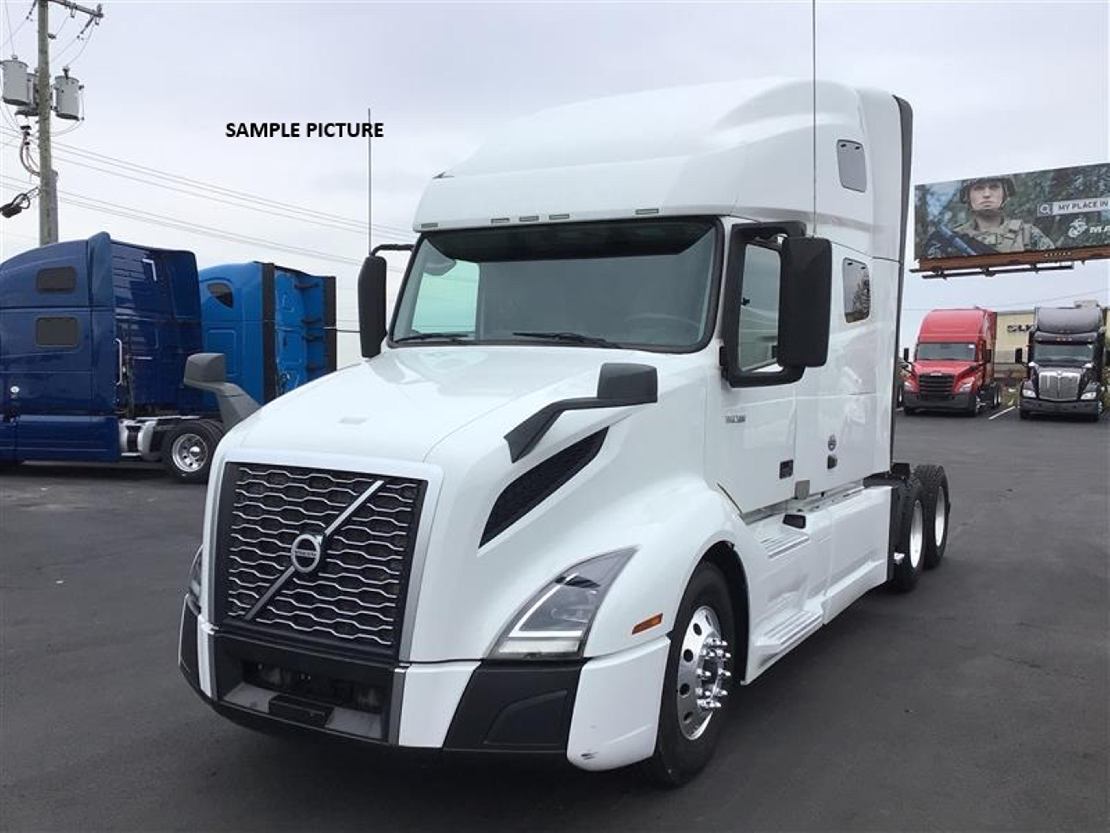 2022 Volvo VNL64T760