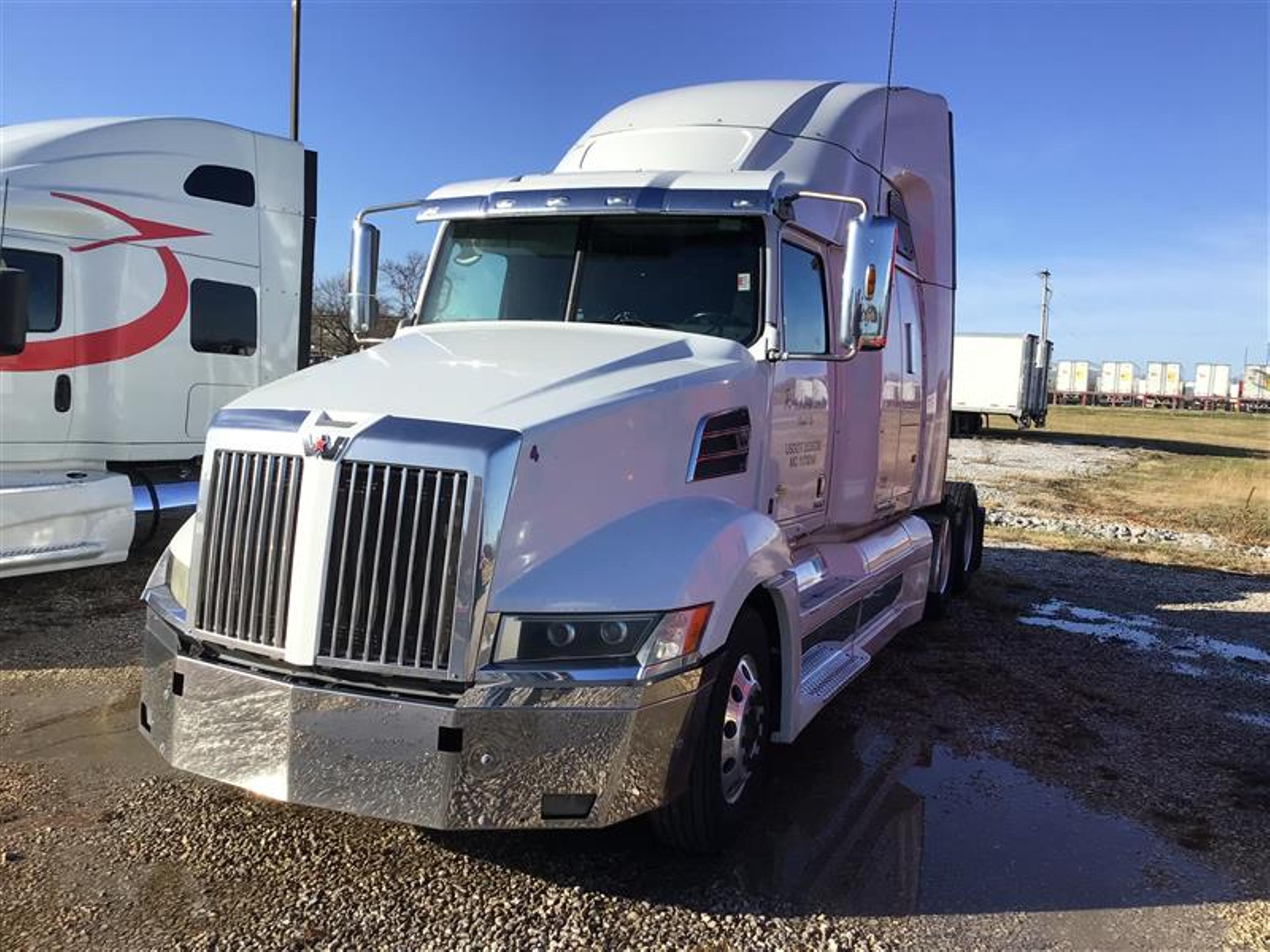 2016 Western Star 5700XE