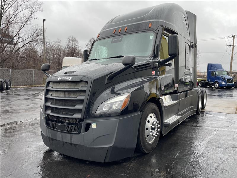 2022 Freightliner Cascadia