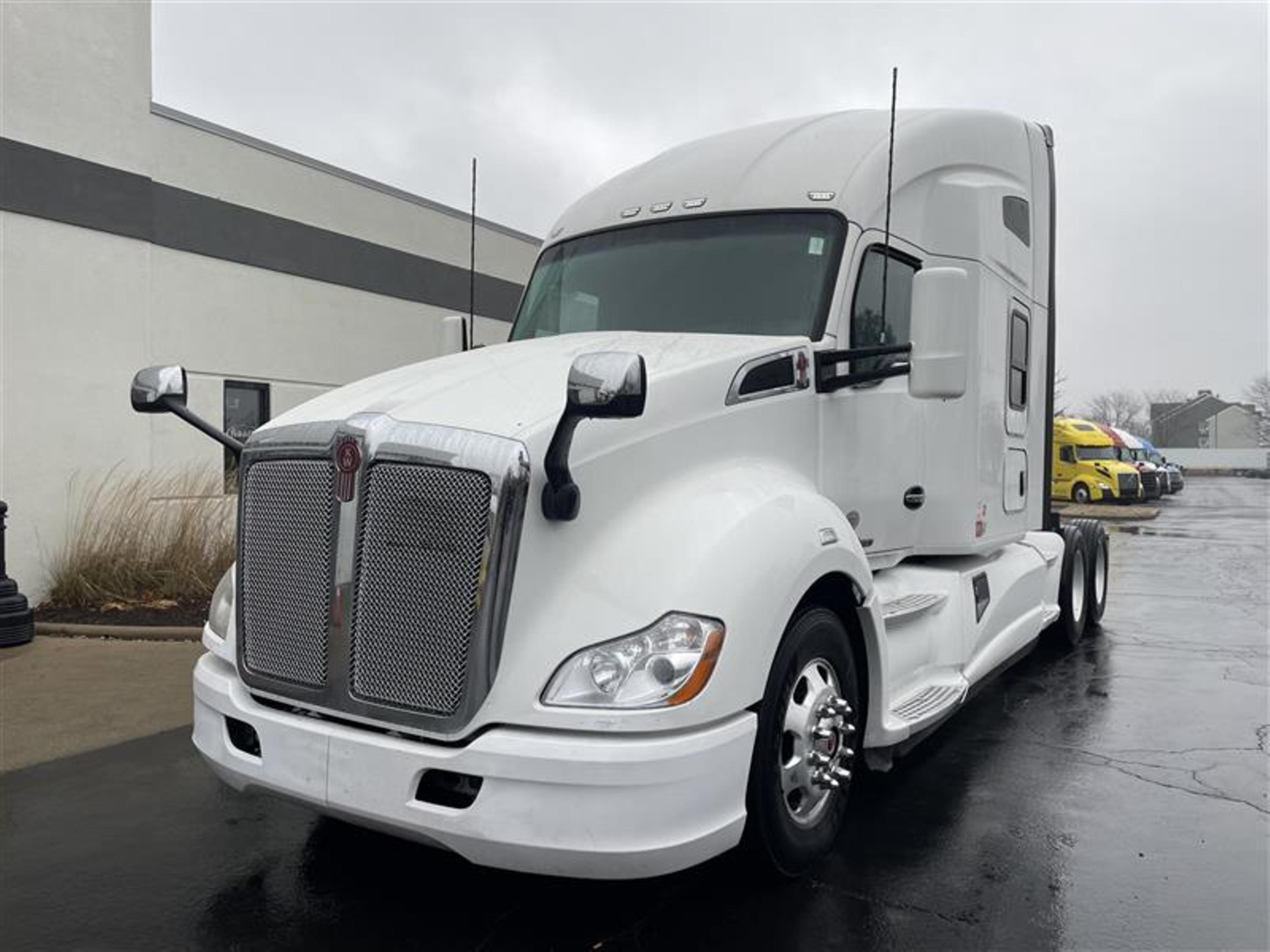 2021 Kenworth T680