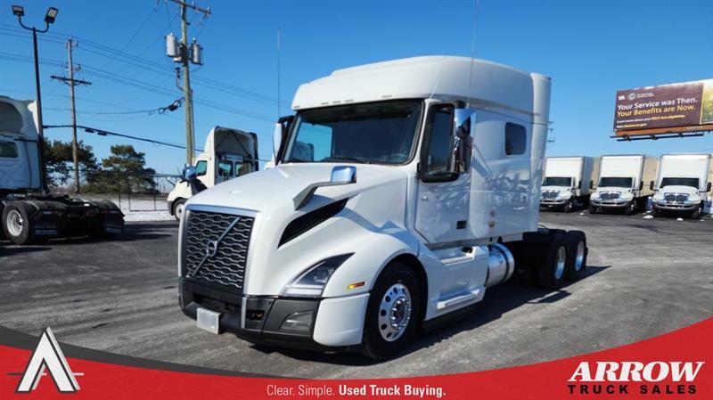 2021 Volvo VNL 740