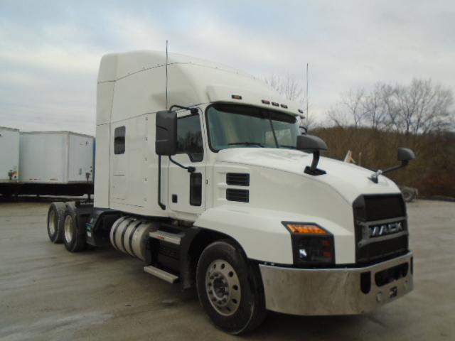 2019 Mack AN64T