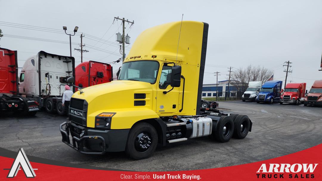 2022 Mack AN64T