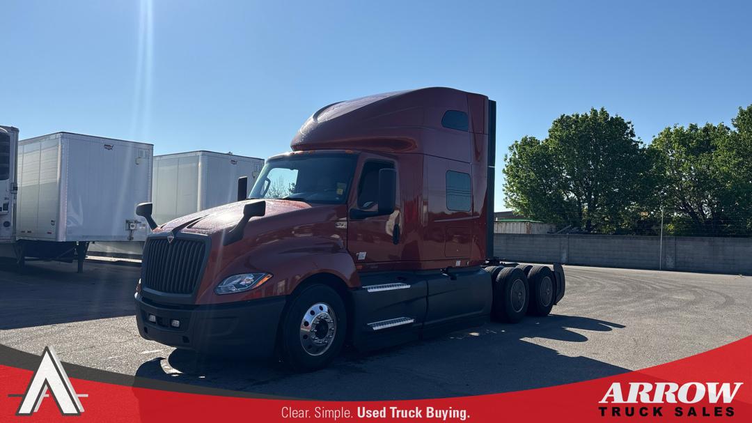 2022 International LT