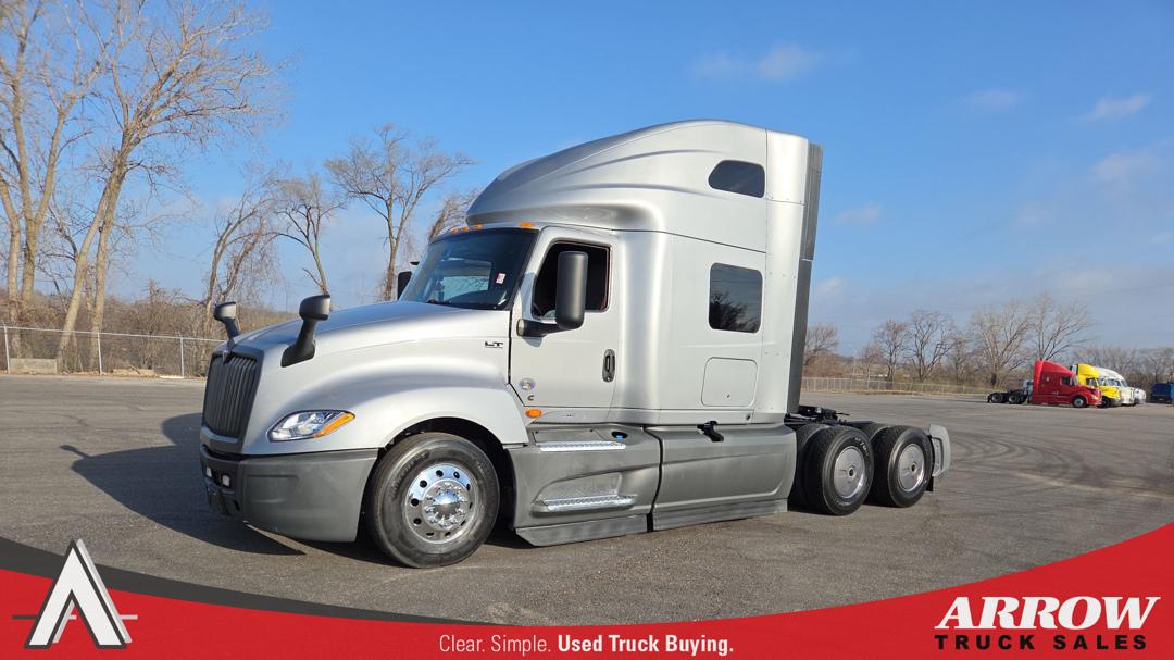 2022 International LT