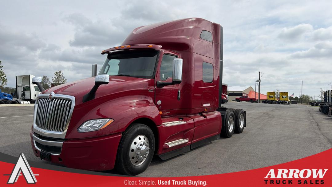 2023 International LT