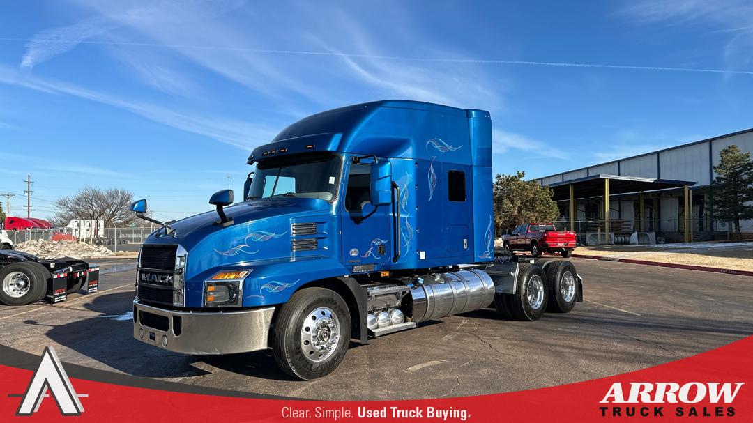 2021 Mack AN64T
