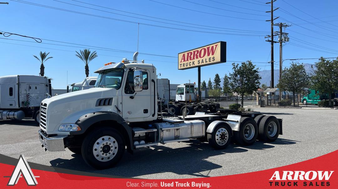 2020 Mack GRANITE TRACTOR