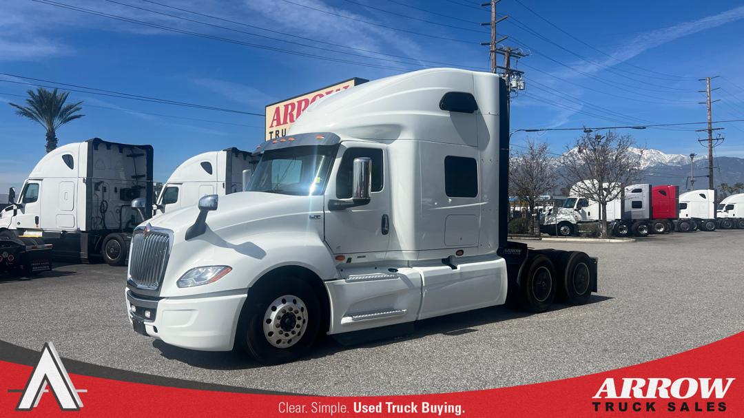 2023 International LT