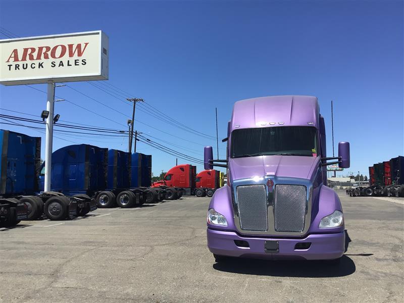 2022 Kenworth T680