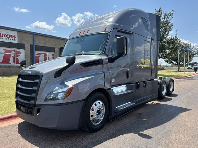 2022 Freightliner Cascadia